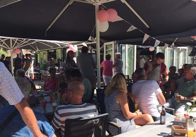 Een kraamreceptie bij de Vierlinden in Goes