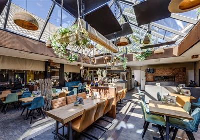 een gezellig personeelsfeest bij de Vierlinden in Goes